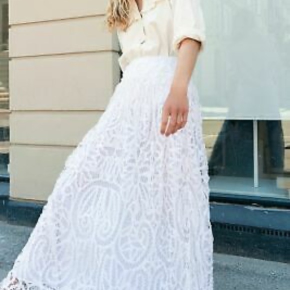 Free People Dresses & Skirts - Free People Stevies Lace Maxi Skirt